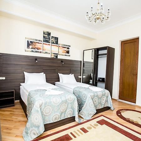 Hotel Badagi Tbilisi Exterior foto